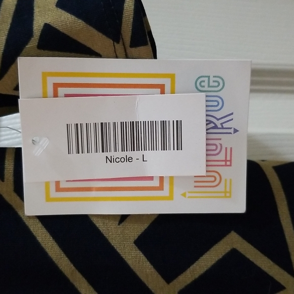 LulaRoe Nicole Dress Size L - Picture 2 of 5